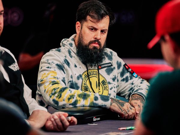WSOP Main Event 2021 - Episodio 13