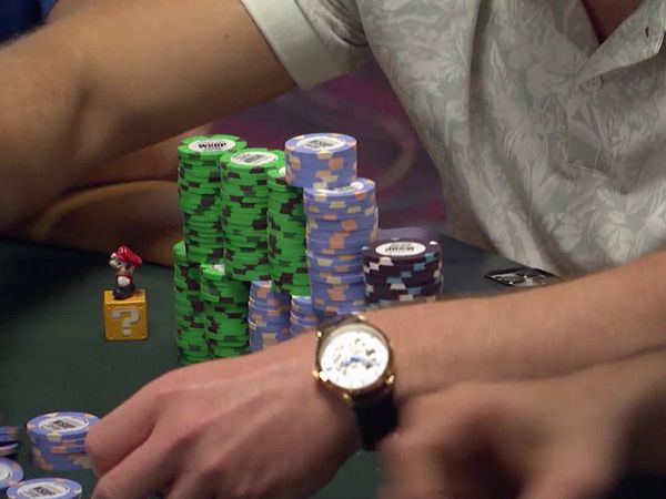 WSOP Main Event 2022 - Episodio 9