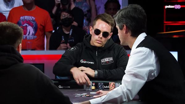 WSOP Main Event 2022 - Episodio 15