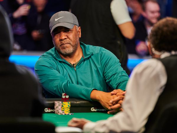 WSOP Main Event 2021 - Episodio 4