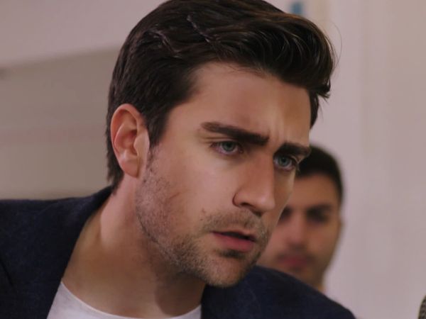 La señora Fazilet y sus hijas - Episodio 9