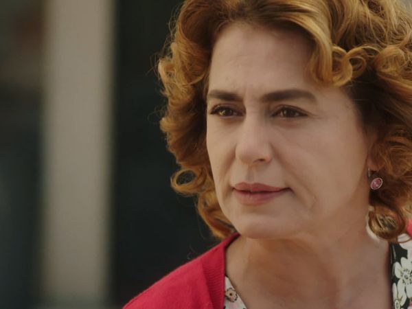 La señora Fazilet y sus hijas - Episodio 25