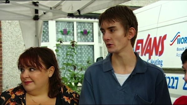 60 Minute Makeover - Oxleas Wood