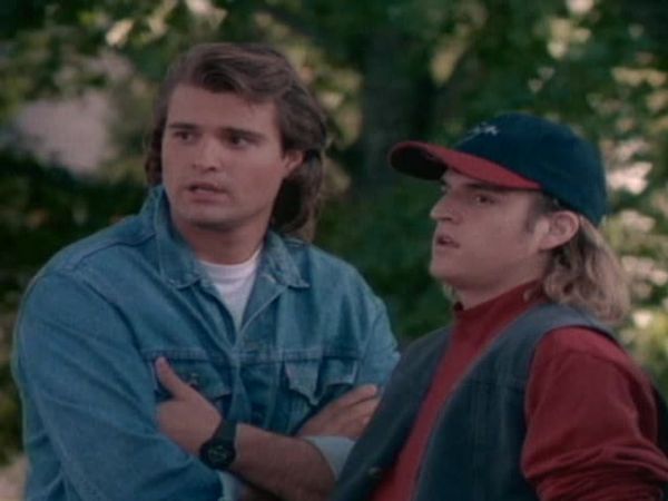21 Jump Street - Episode 9: Diplomas for Sale