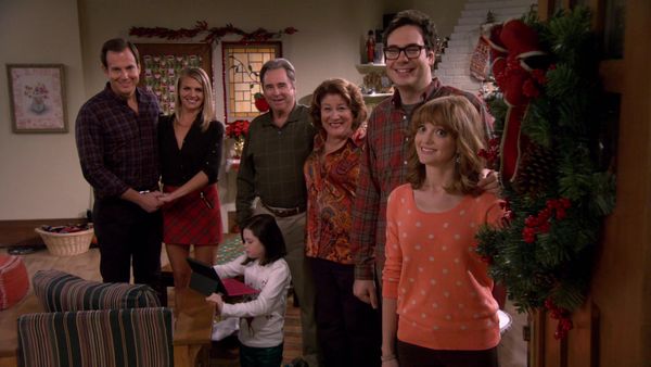 The Millers - Carol's Parents Are Coming to Town
