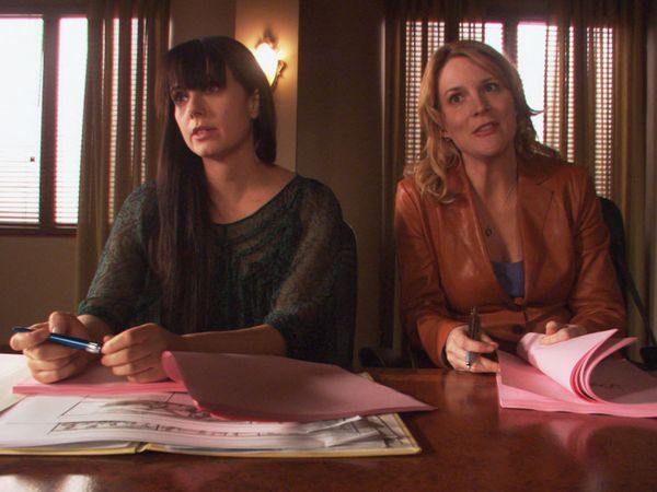 The L Word - Look Out, Here They Come!