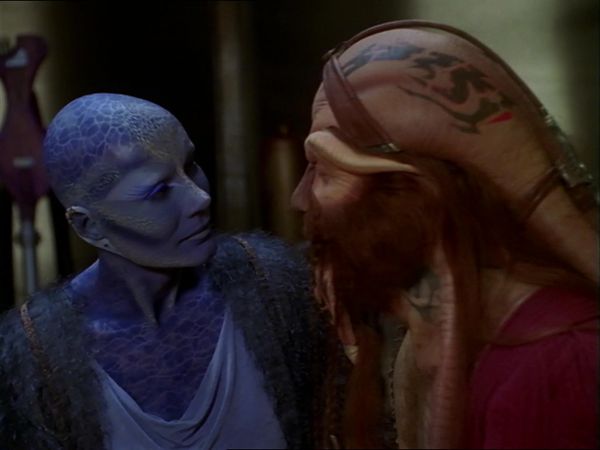 Farscape - Farscape: S1 E10 - They've Got A Secret