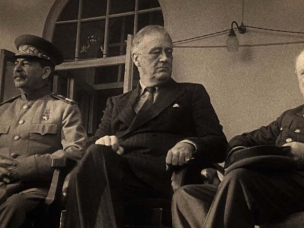 Rise and Fall: The Turning Points WWII - The Shifting Tide