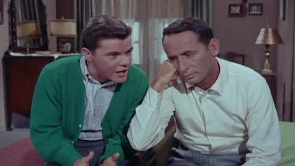 The Joey Bishop Show - A Windfall for Mom