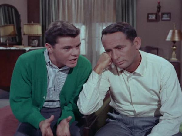 The Joey Bishop Show - A Windfall for Mom