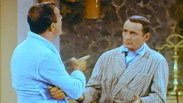 The Joey Bishop Show - Three's a Crowd