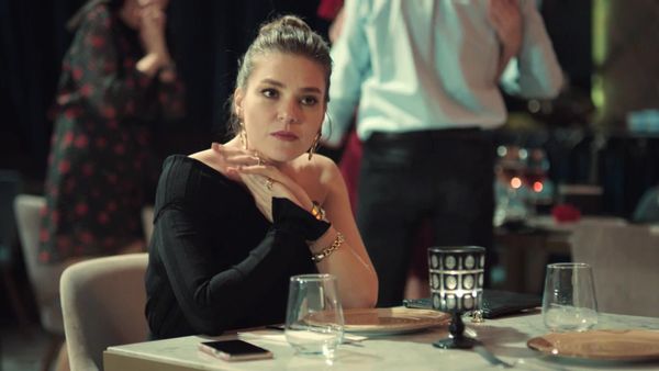 La novia de Estambul - La novia de Estambul: Episodio 73