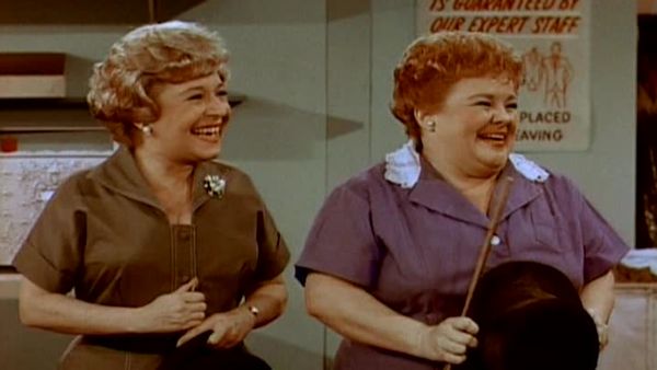 The Joey Bishop Show - Joey and the Laundry Bag