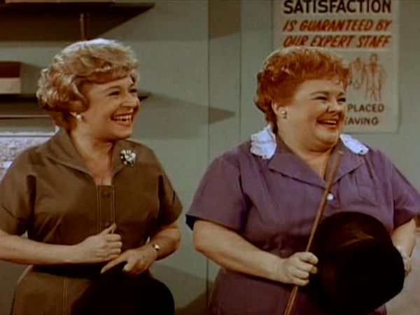 The Joey Bishop Show - Joey and the Laundry Bag