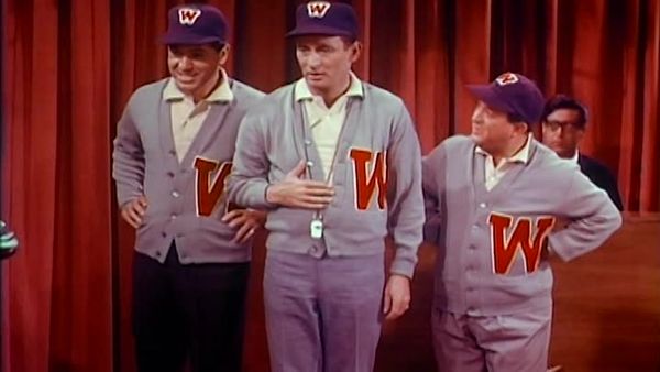 The Joey Bishop Show - Joey and Buddy Hackett Have a Luau