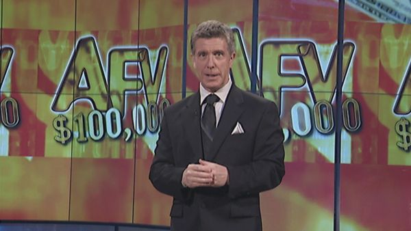America's Funniest Home Videos - Sibling Rivalry, Above Average Animals, and Fishing