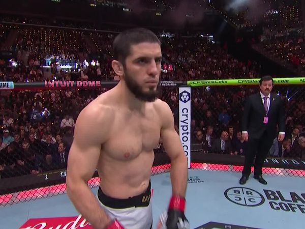 UFC 311: Islam Makhachev vs. Renato Moicano - 311: Islam Makhachev vs. Renato Moicano Main Card (Português)