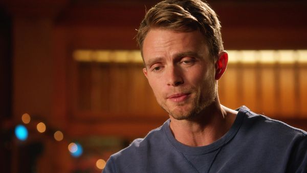 Hart Of Dixie - Should've Been a Cowboy