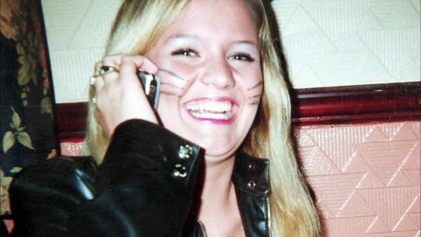 Britain's Darkest Taboos - Killed by Her PenPal Lover