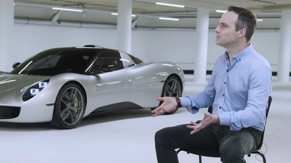 EVO - Unwrap the GMA T.33 / Porsche Cayman GT4 RS