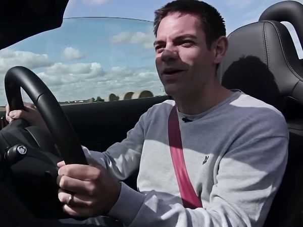 EVO - F-Type vs. Street Triple R / Cayenne vs. Caterham 7 / SLS AMG vs. Porsche 997 GT2