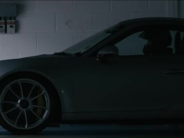 EVO - Porsche 911 GT3 vs. McLaren 570S and Cayman GTS