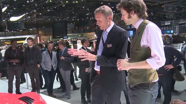 EVO - Ferrari 488 Pista Challenge / Bugatti Chiron and Porsche 911 GT3 RS Motor Show