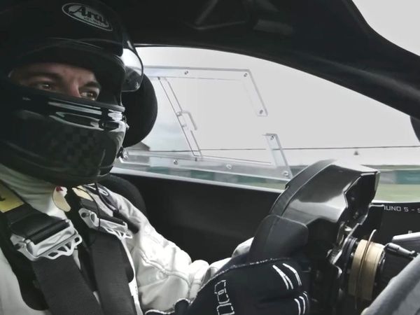 EVO - McLaren P1 GTR Leaderboard Challenge / Best Motoring Mini Cooper Race