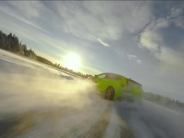 EVO - Drifting World Record and 2011 BMW M5 on Ice