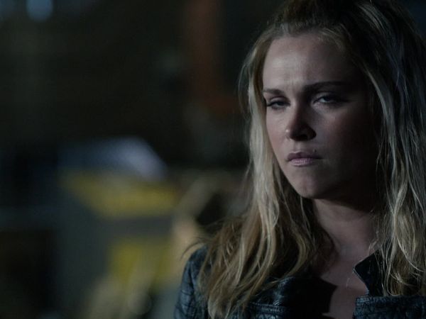 The 100 - Heavy Lies the Crown