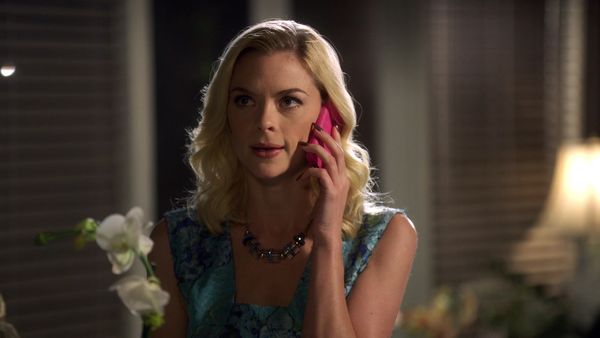 Hart Of Dixie - The Gambler