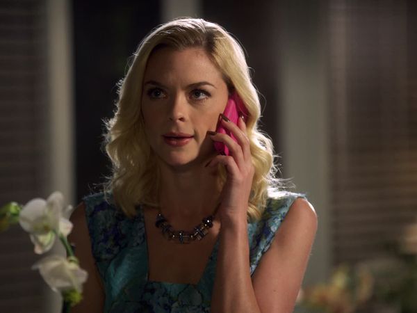 Hart Of Dixie - The Gambler