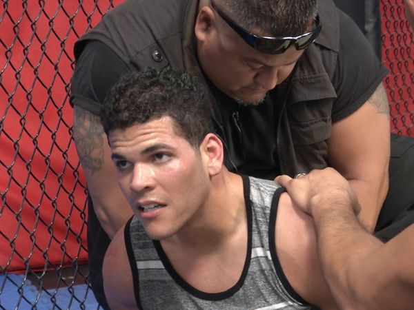 Fugitivos de la ley: Los Ángeles - Episodio 15