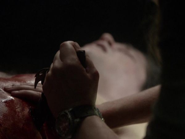 The 100 - Contents Under Pressure