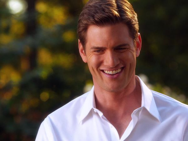 Hart Of Dixie - Here You Come Again