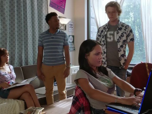 MacGyver - Bozer & Booze & Back to School