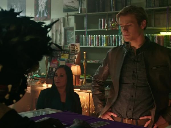 MacGyver - Mardi Gras Beads & Chair