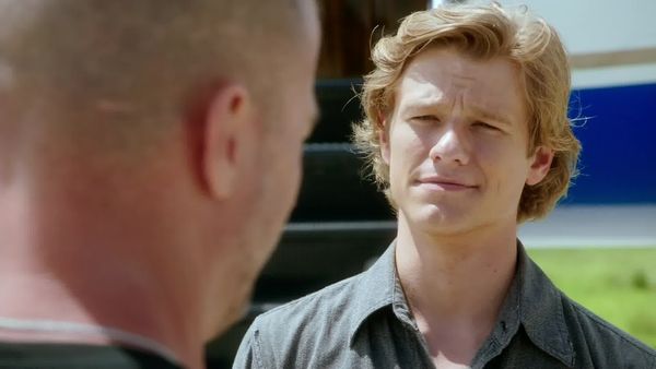 MacGyver - Bravo Lead & Loyalty & Friendship