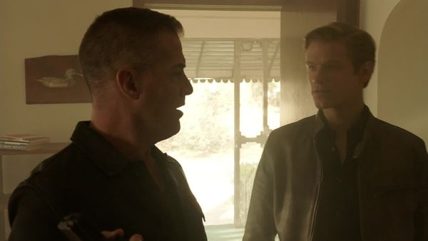 MacGyver - Riley & Airplane