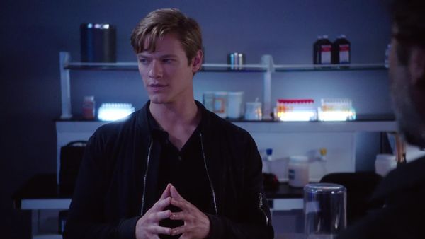 MacGyver - Red Cell + Quantum + Cold + Committed
