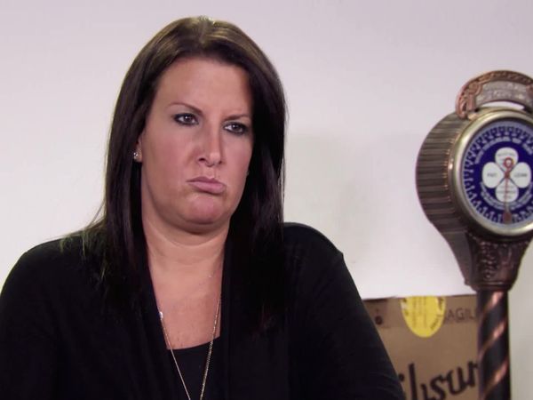 Hardcore Pawn - Karen vs. Ashley