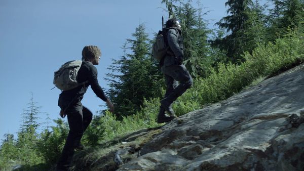 Arrow - Broken Dolls