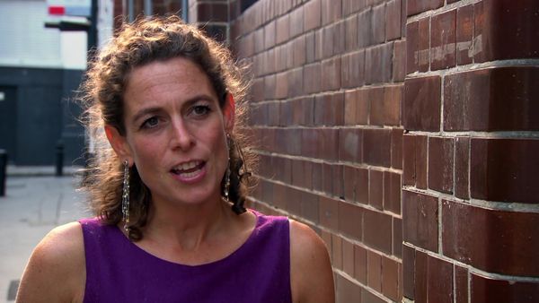 Alex Polizzi: The Fixer - Peachy Pics