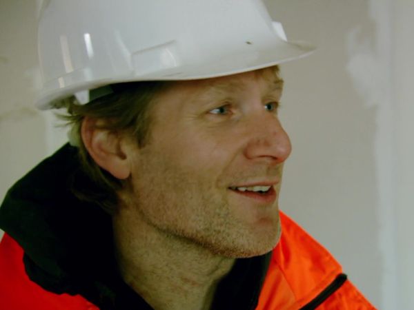 Building the Dream - Stirlingshire: Morag and Heiko