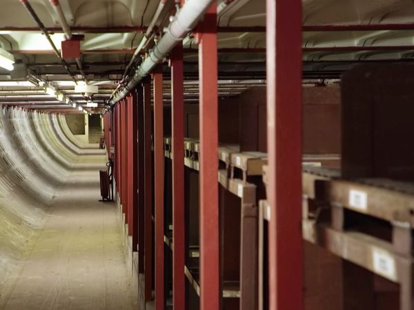 Secrets Of The London Underground - Clapham South / Moorgate
