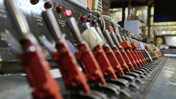 Secrets Of The London Underground - Baker Street / Edgware Road Signal Cabin
