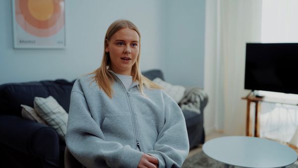 Hvem er?... - Hvem er? Emelía Óskarsdóttir