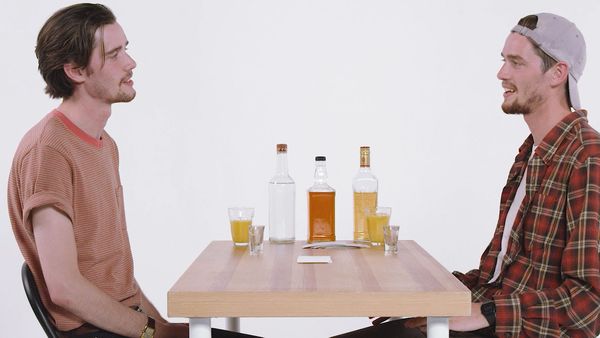 Truth or Drink - Twin It to Win It
