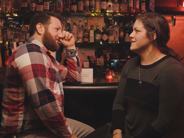 Truth or Drink - From Barstools to Baby Daddies: Unfiltered Truths