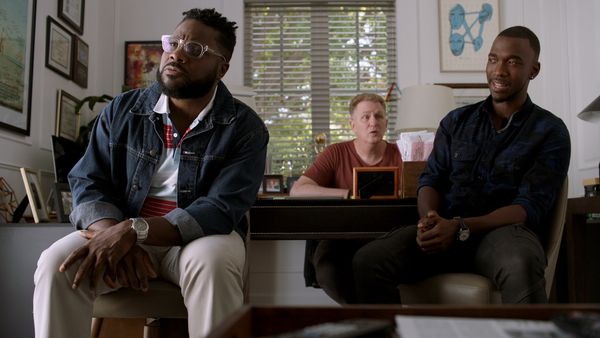 White Famous - Scandal
